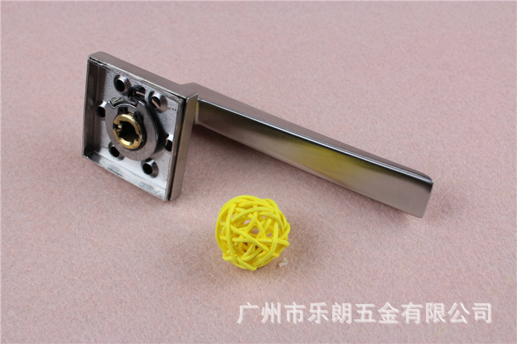 RLH-60 不銹鋼精鑄門把手、實(shí)心把手